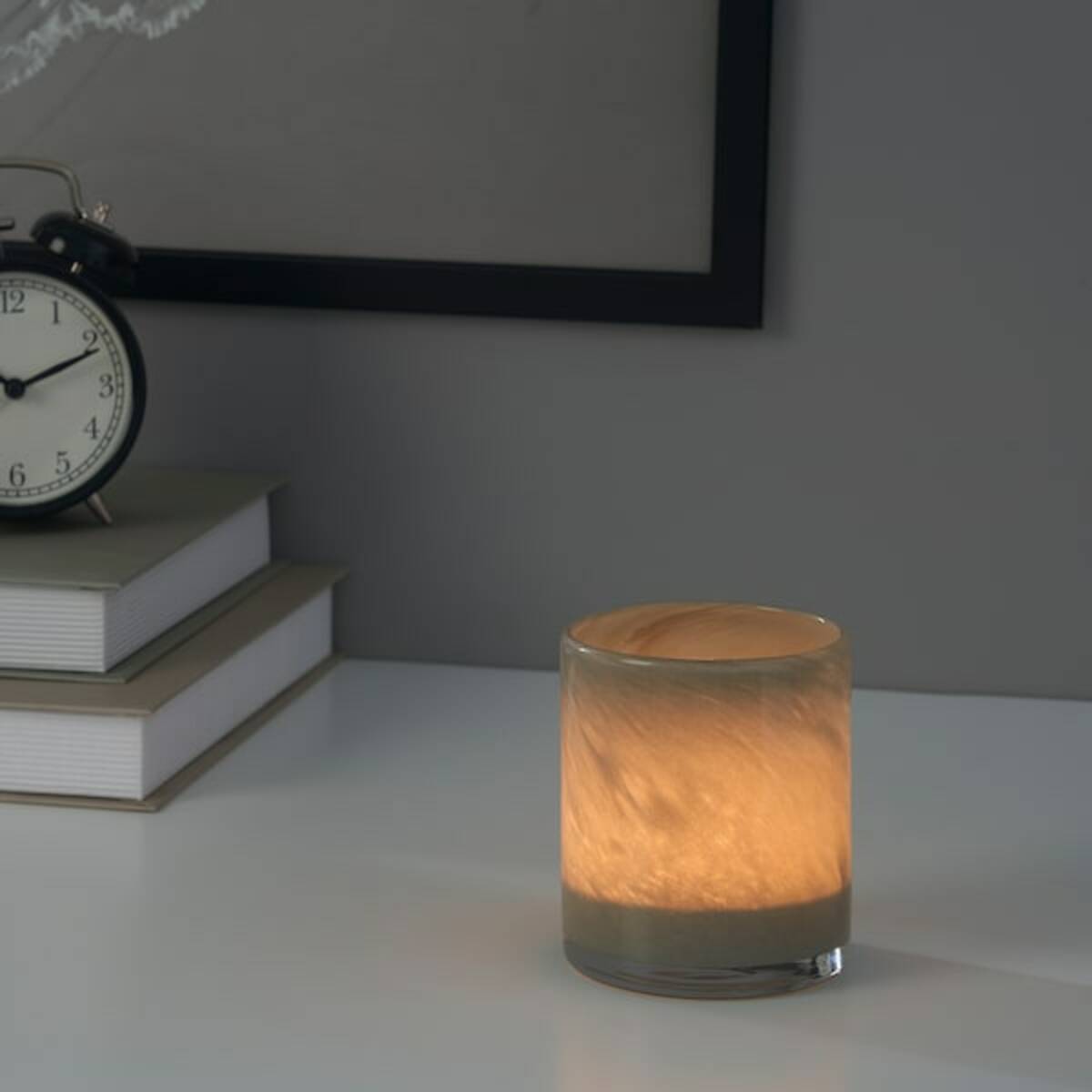 Bild 2 von VINDSTILLA  Teelichthalter, hellgrün 11 cm