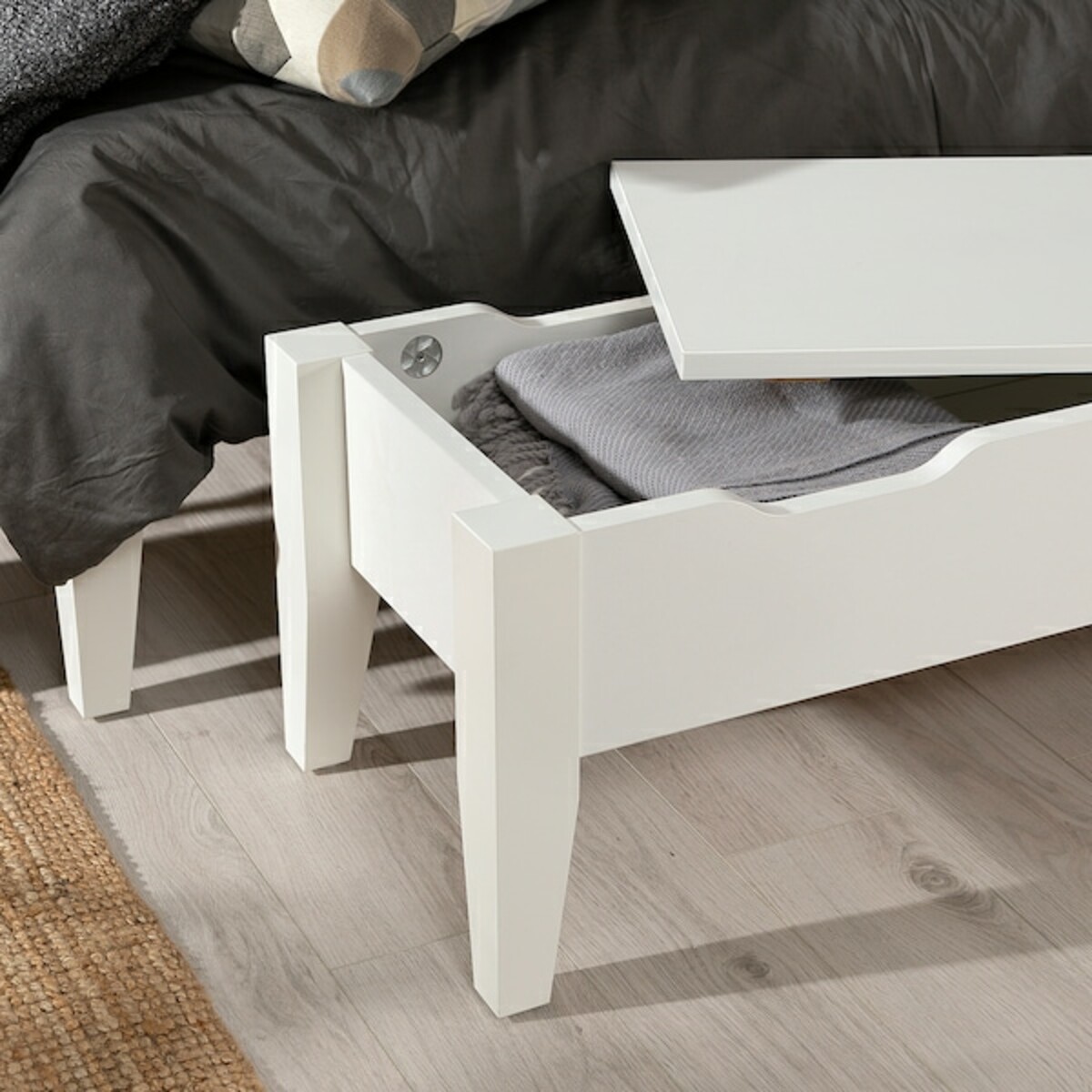 Bild 3 von FLUBERG  Banktruhe