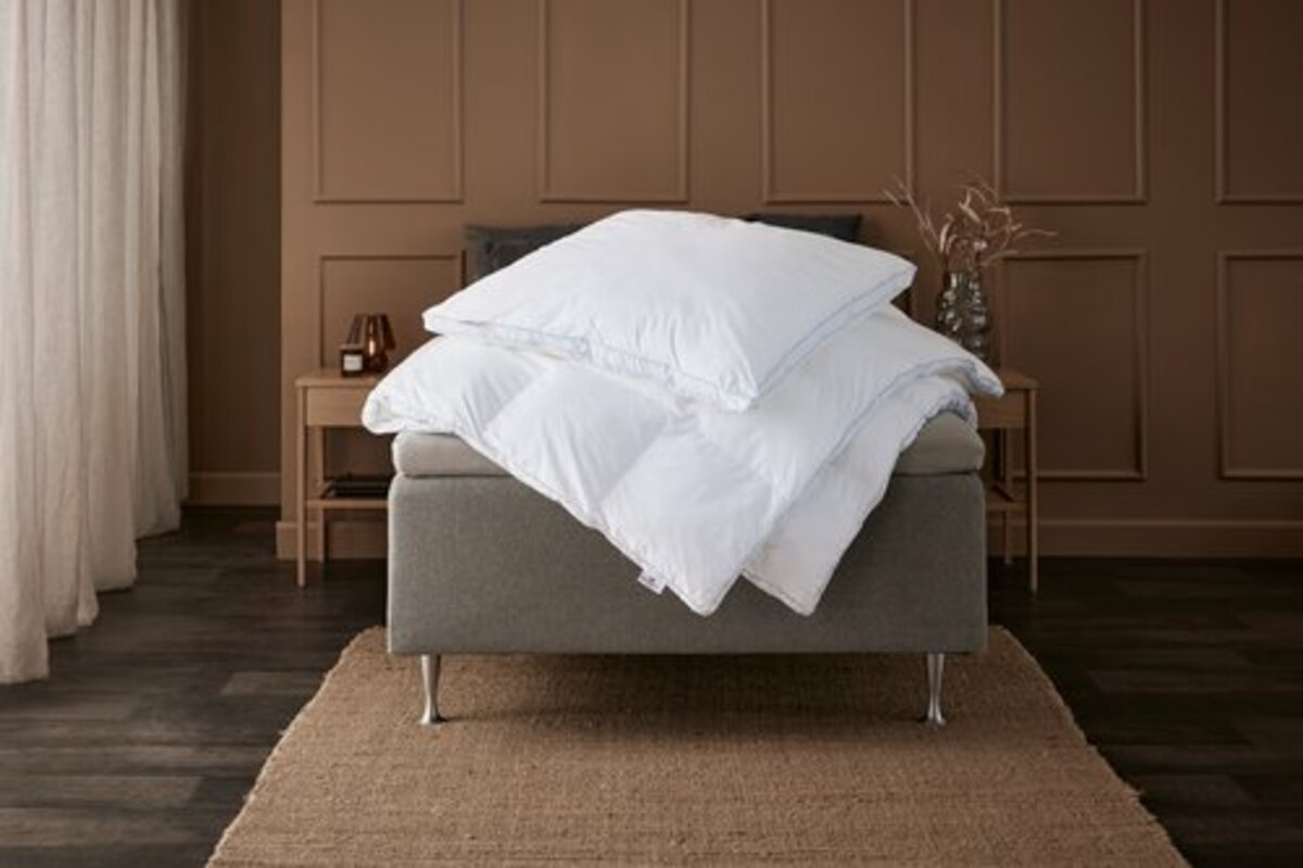 Bild 2 von Synthetikbettdecke 135x200 KRONBORG TORFINNSTIND extra warm