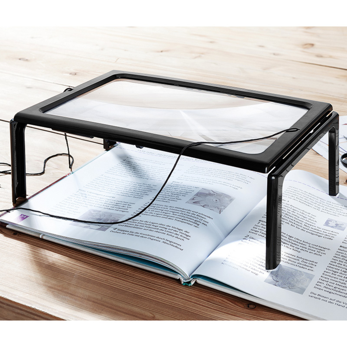 Bild 1 von Kraft Werkzeuge LED-Tischlupe