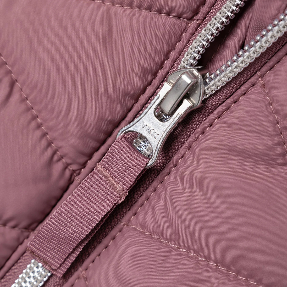 Bild 3 von Mädchen Steppjacke mit abnehmbarer Kapuze
                 
                                                        Rosa