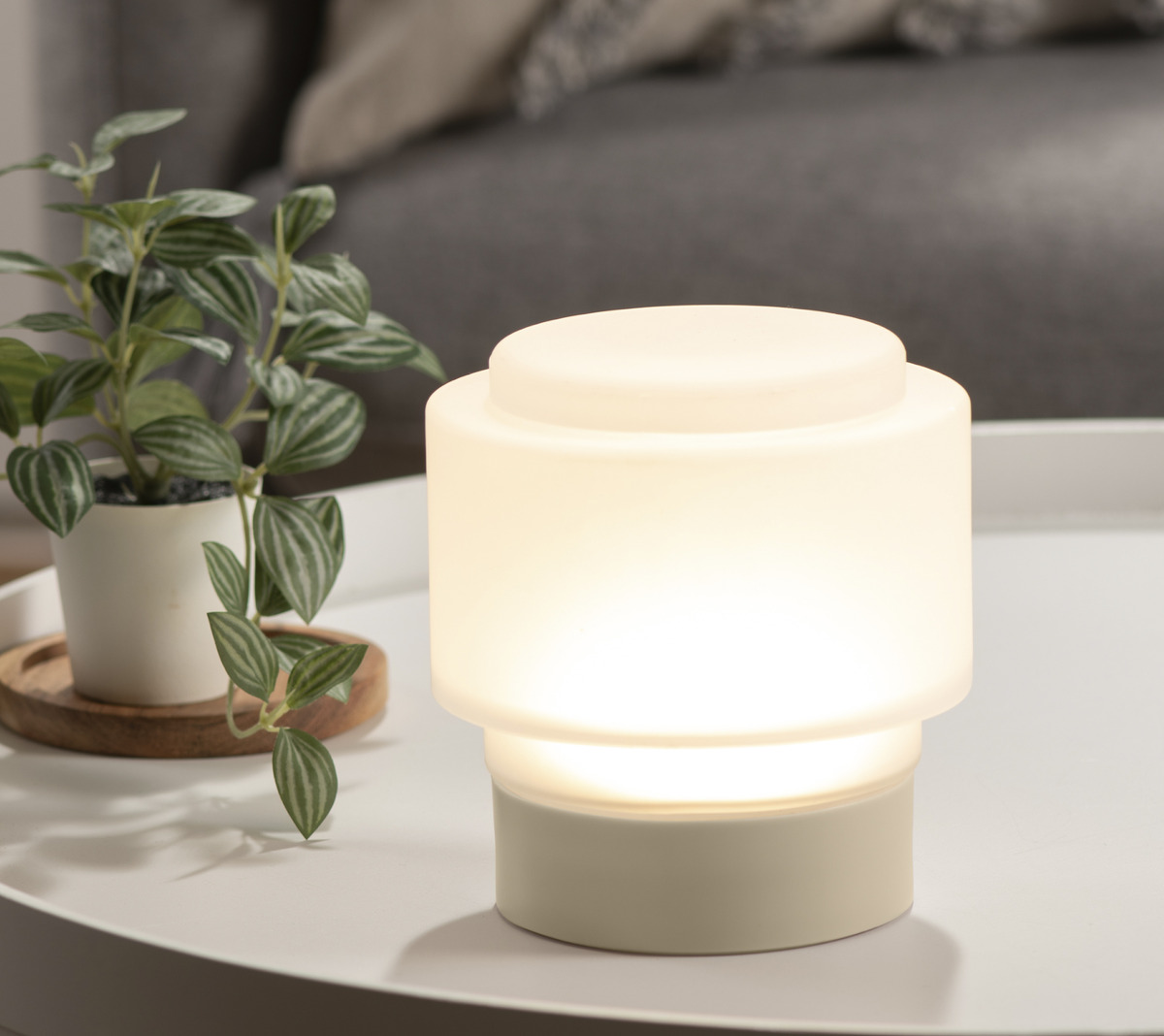 Bild 3 von IDEENWELT Tischleuchte