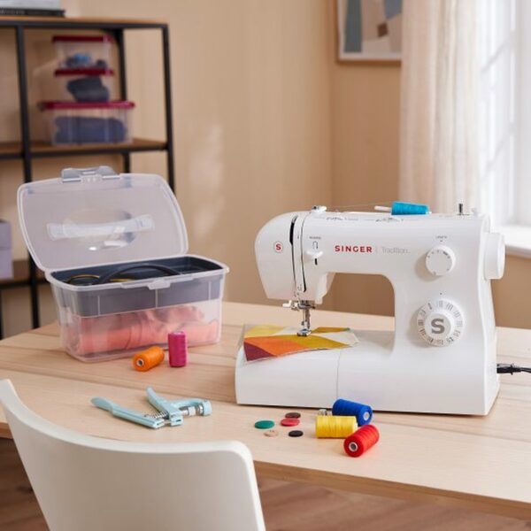 Bild 2 von SINGER Nähmaschine