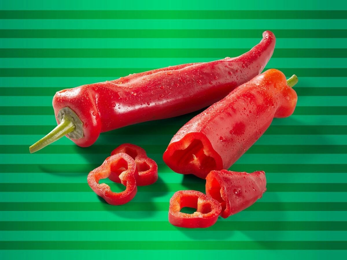 Bild 1 von Bio Rote Spitzpaprika, 
         180 g