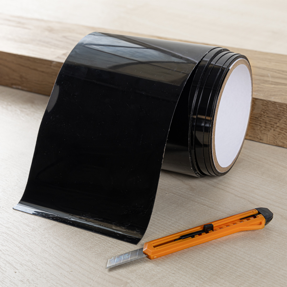 Bild 1 von SMART TOOL / MAGIC TAPE Reparaturklebeband mit Cuttermesser