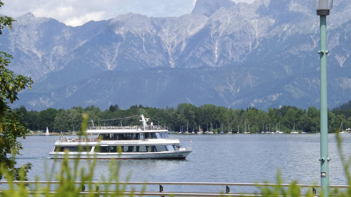 Bild 1 von Österreich - Salzburg - Zell am See – 3* Seehotel Sissi