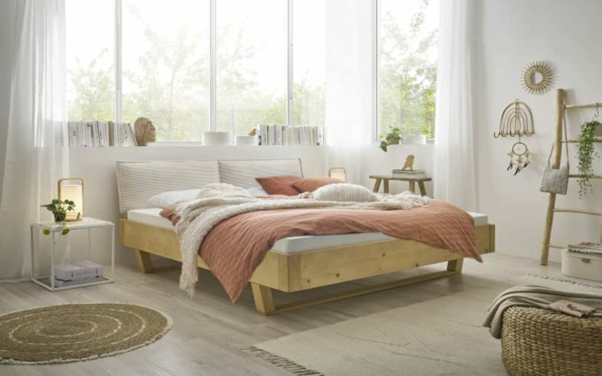 Bild 1 von Massivholzbett Andria, Fichte massiv, 180 x 200 cm