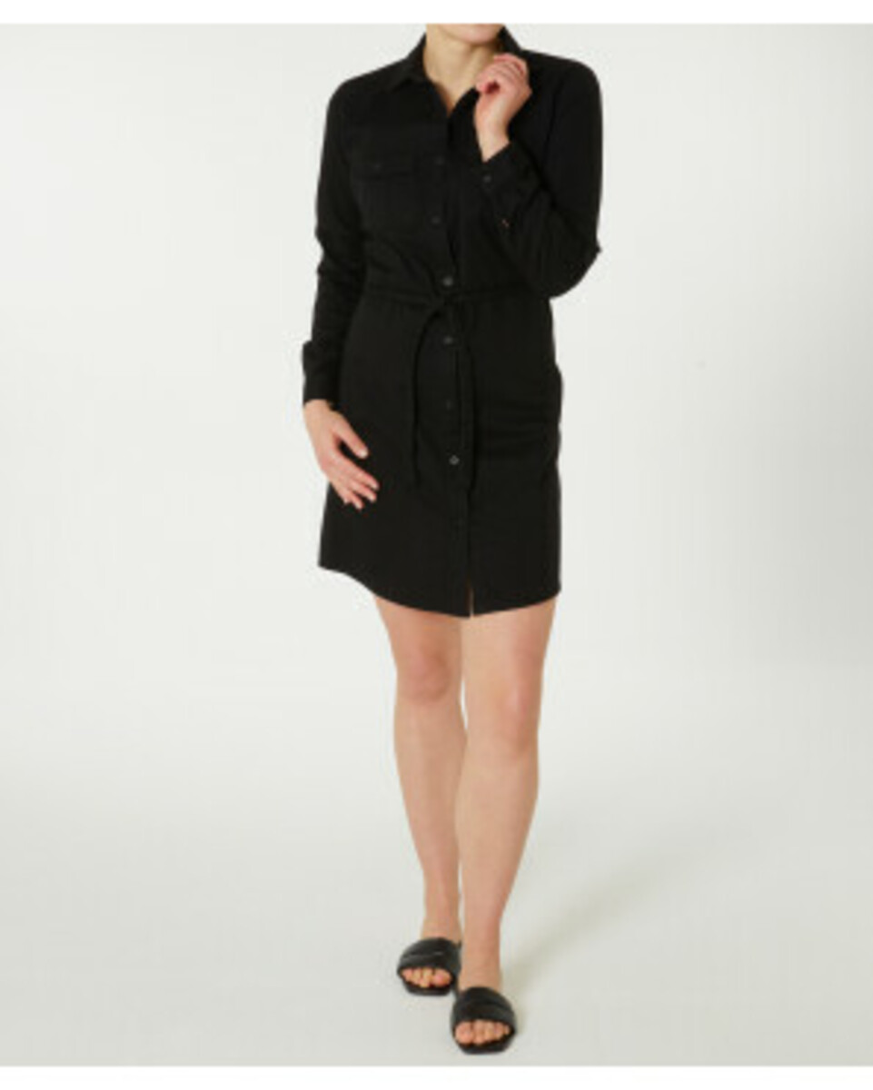 Bild 1 von Schwarzes Jeanskleid
       
      Janina, mit Bindegürtel
     
      schwarz