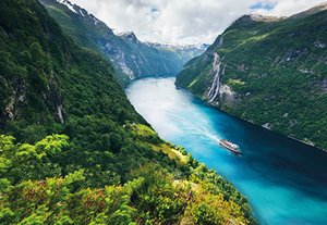 Küstenzauber Norwegens  13-tägige Kombination aus Flug- und Postschiffsreise