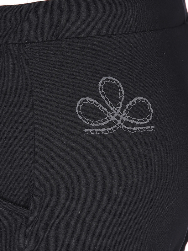 Bild 3 von Damen Jogginghose in Kurzgröße
                 
                                                        Schwarz