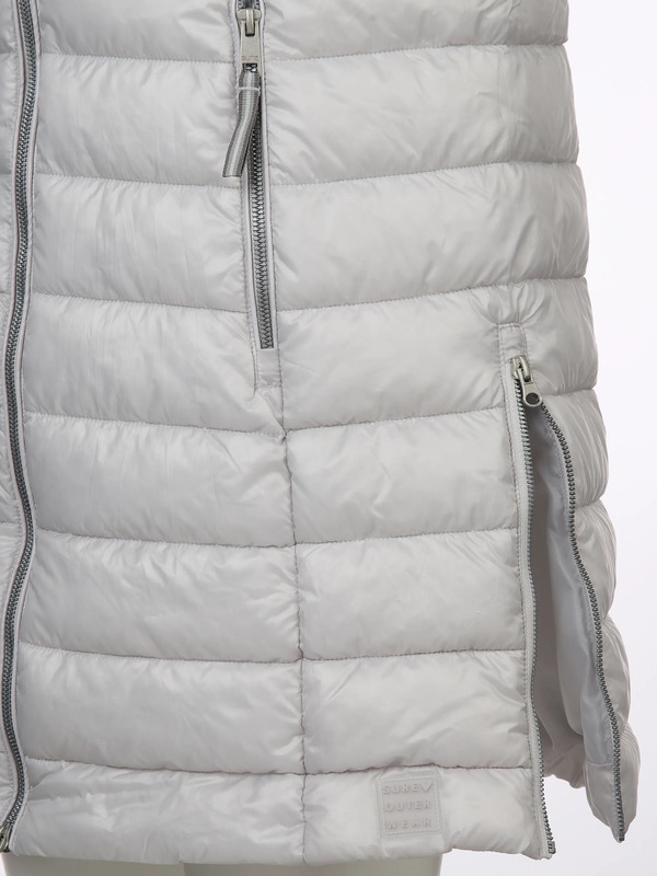 Bild 3 von Damen Steppweste mit abnehmbarer Kapuze
                 
                                                        Grau