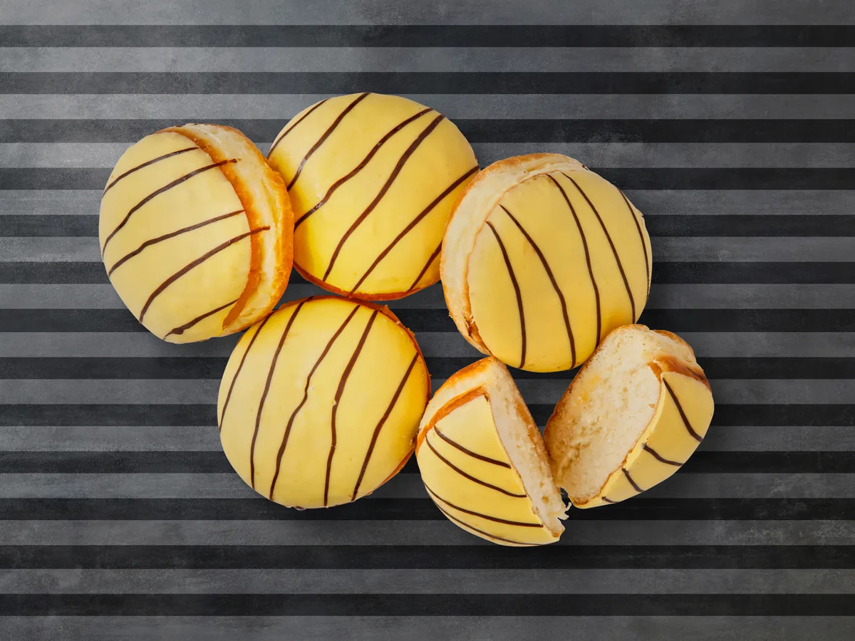 Bild 1 von Berliner mit Eierlikörcreme, 
         Stück