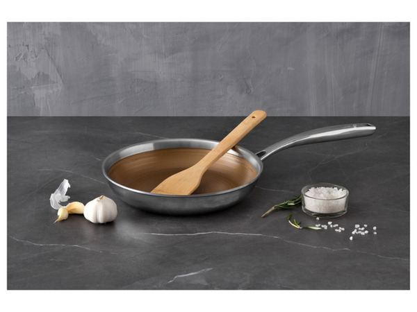 Bild 2 von Masterpro by Roland Trettl Bratpfanne, Ø 28 cm, aus Edelstahl