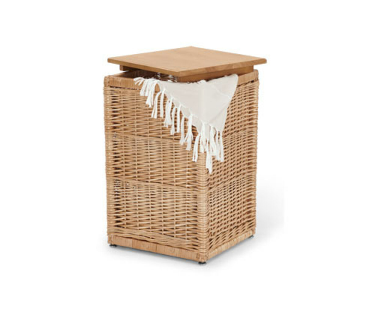 Bild 1 von Hohe Truhe aus Geflecht