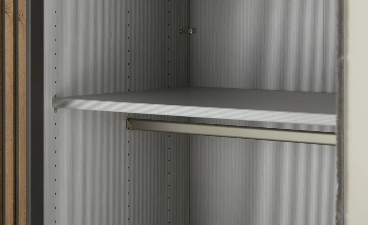 Bild 3 von uno Schwebetürenschrank Cosima Standardausstattung