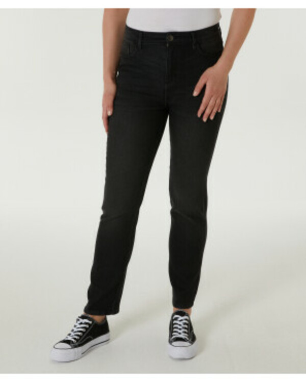 Bild 1 von Jeans High Waist
       
      Janina, Straight-fit
     
      jeans tiefschwarz