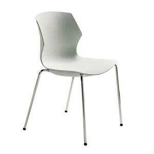 Weißer Stuhl aus Kunststoff verchromtem Metallgestell