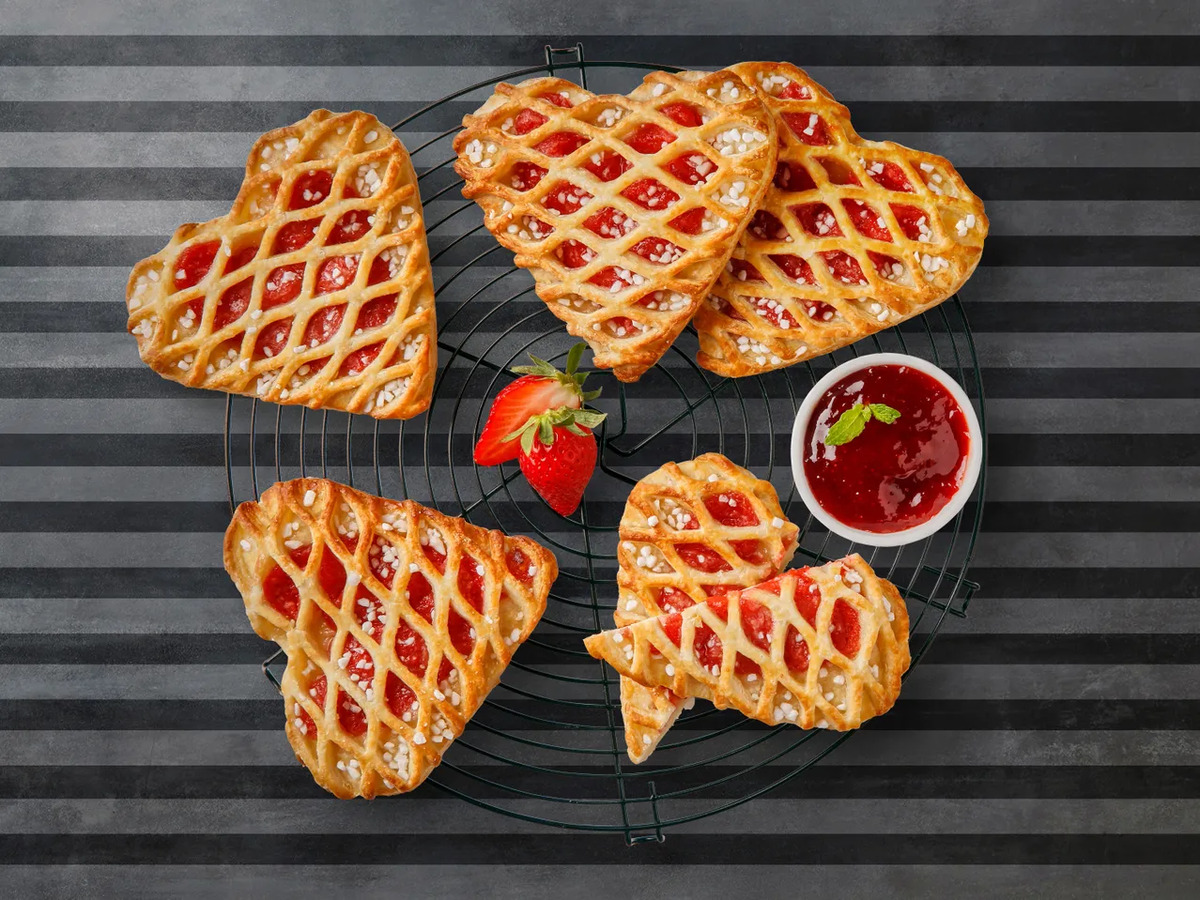 Bild 1 von Erdbeer-Herz, 
         Stück