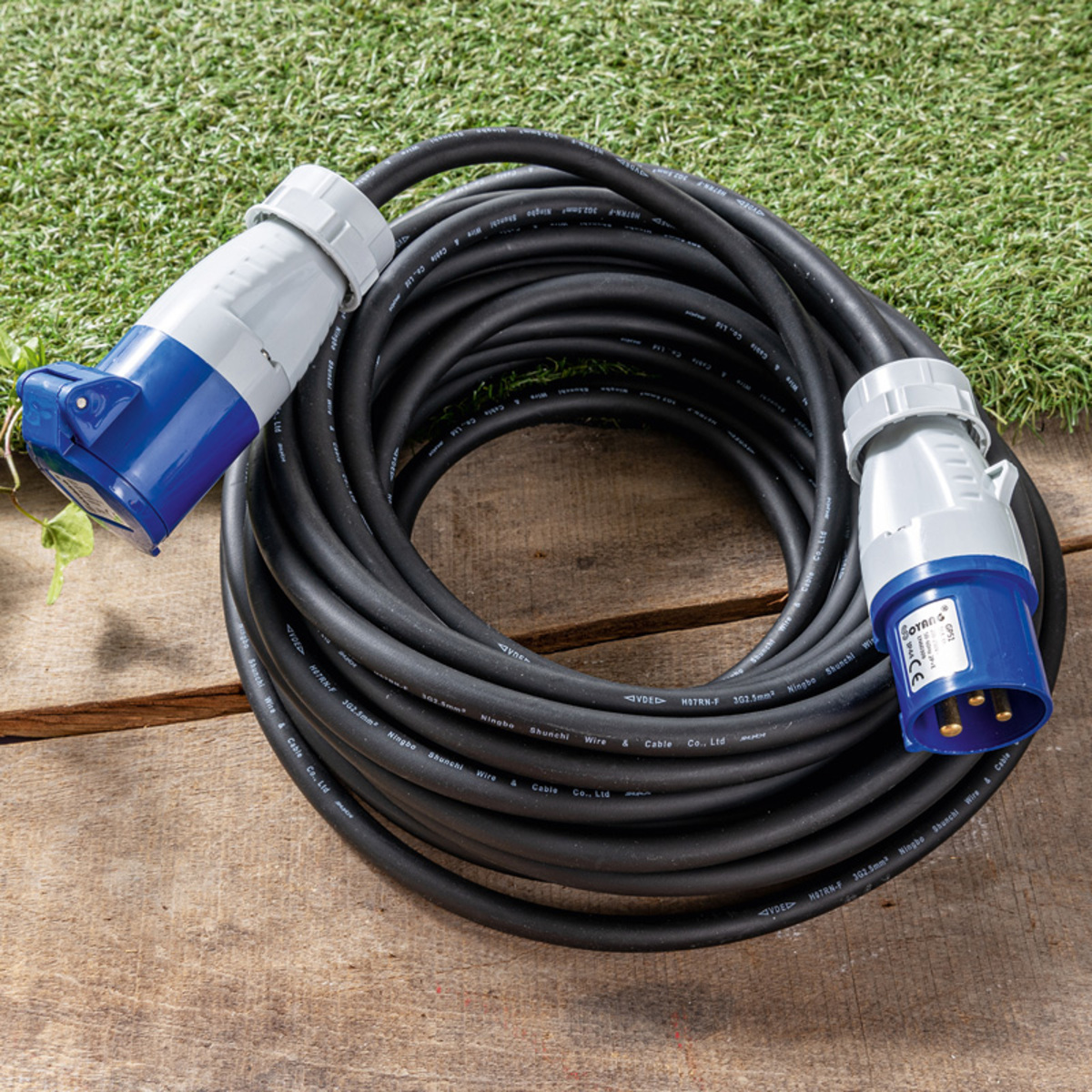 Bild 1 von Powertec Electric Caravan Gummiverlängerung 15 m