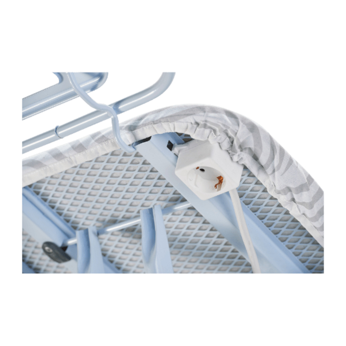 Bild 3 von HOME CREATION Bügeltisch