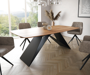 Esstisch Edge Boot 200x100 Akazie Natur V-Gestell Flachstahl Schwarz Schweizer Kante