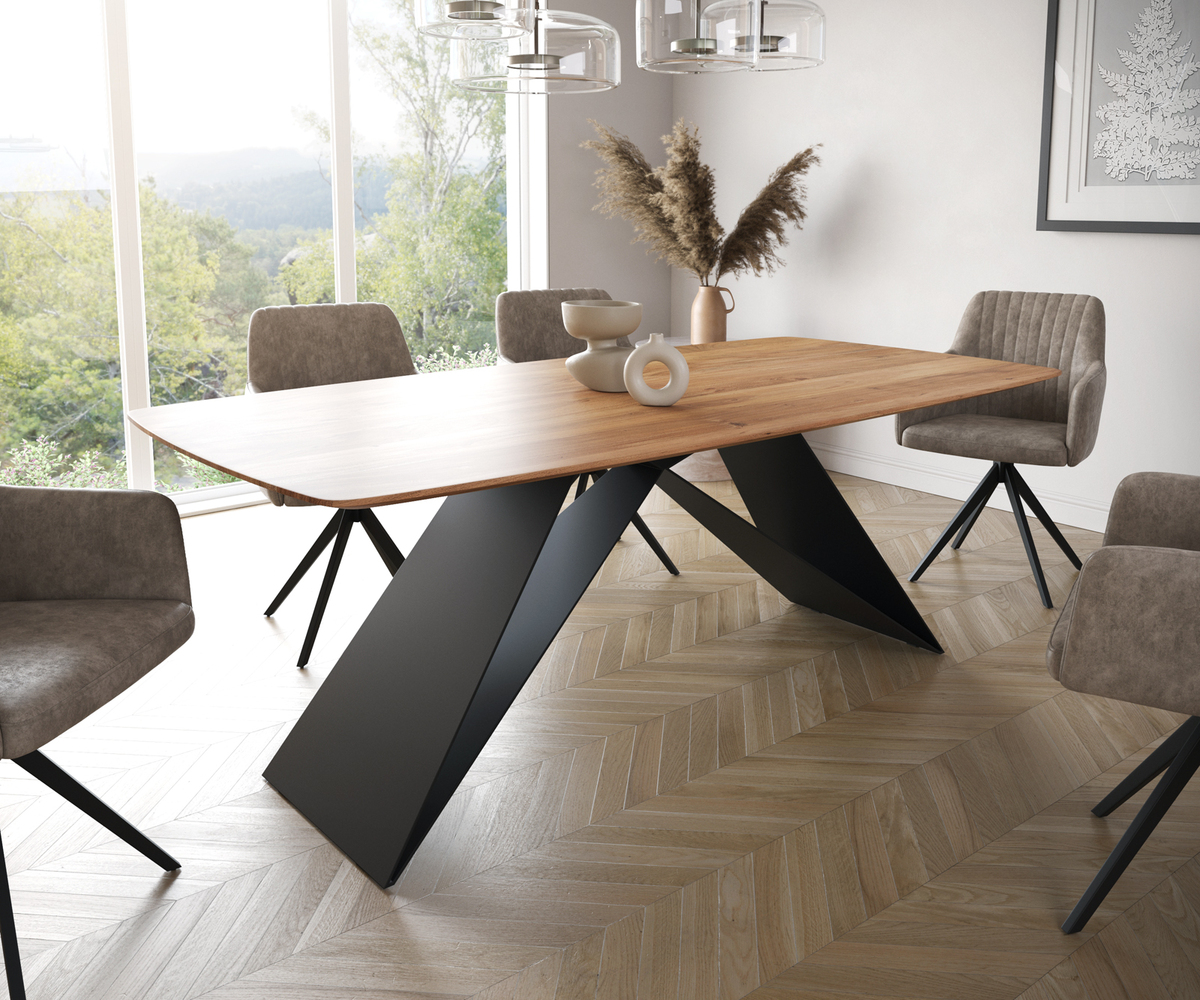 Bild 1 von Esstisch Edge Boot 200x100 Akazie Natur V-Gestell Flachstahl Schwarz Schweizer Kante