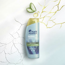 Bild 4 von head & shoulders DERMAXPRO Beruhigend Anti-Schuppen Shampoo