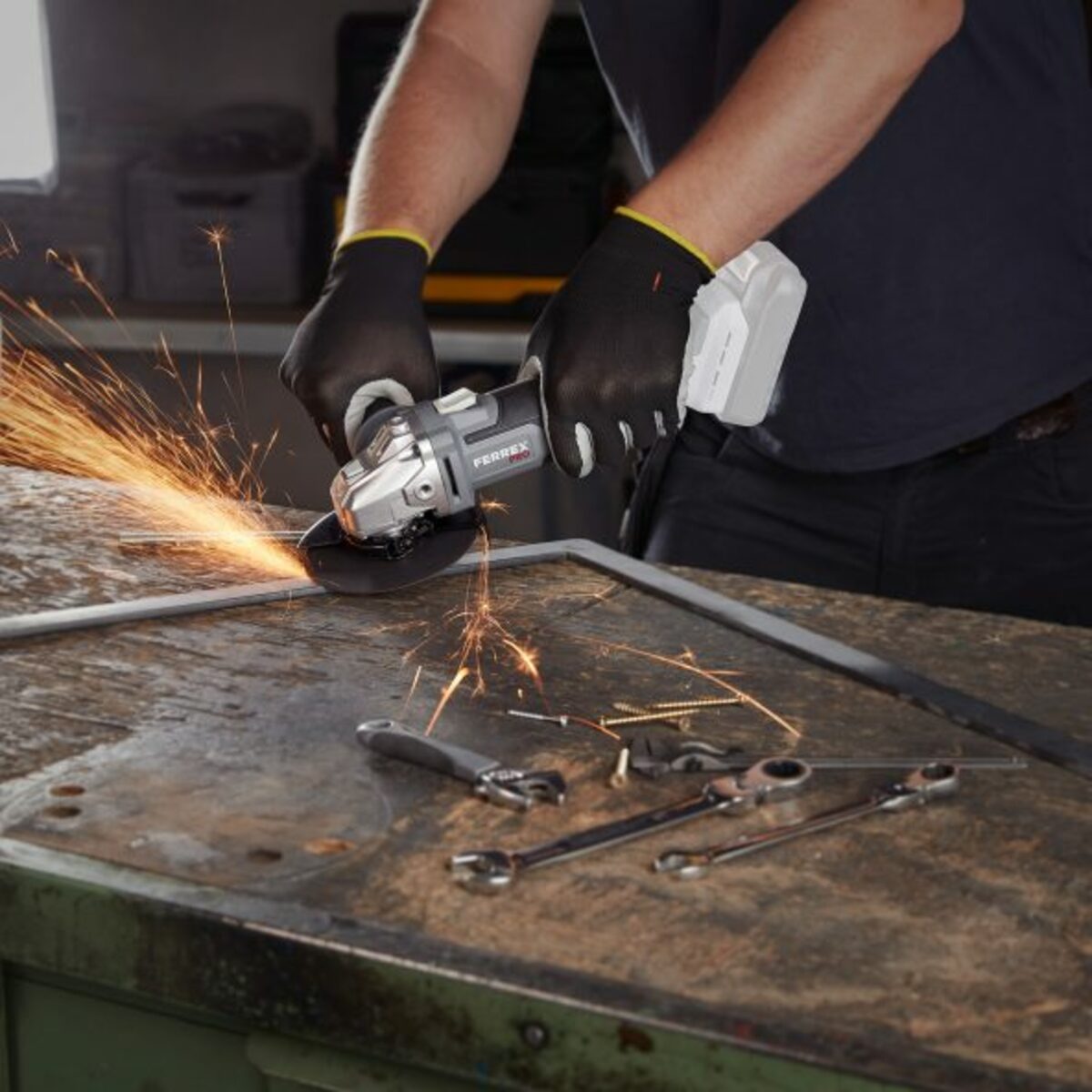 Bild 2 von FERREX 20-V-Akku-Winkelschleifer