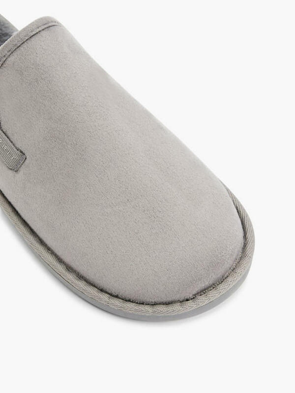 Bild 2 von Esprit Pantoffel