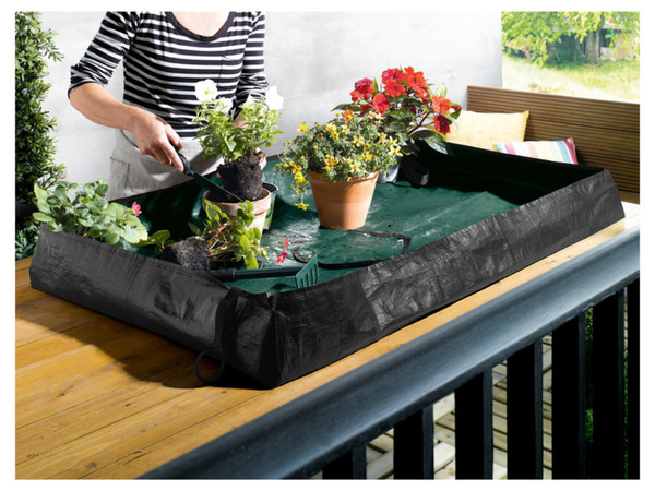 Bild 2 von PARKSIDE® Pflanzmatte, L 100 x B 150 cm, reißfest, wasserabweisend, 
         1.5-m²