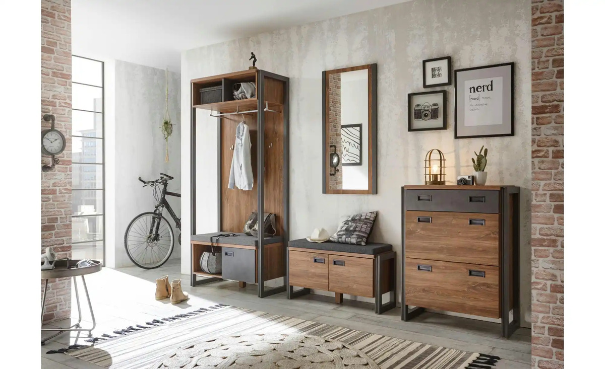 Bild 1 von Garderobe Dinan