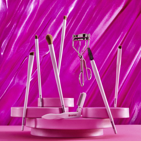 Bild 4 von essence Pencil brush 01 Precision meets perfection