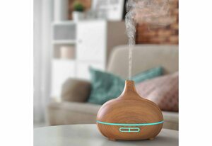 Arendo Diffuser, 300 l Wassertank, Aroma Diffuser in Holz Design mit LED - Diffusor / Timer Funktion / 7-Farben Wechsel