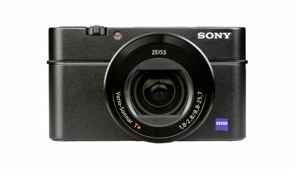 Bild 1 von Sony »Cyber-Shot DSC-RX100M3« Kompaktkamera (Carl Zeiss Vario Sonnar T (F1.8-F2.8), 20,2 MP, 2,9x opt. Zoom, NFC, WLAN (Wi-Fi), 180° schwenkbares Xtra Fine WhiteMagic LC-Display)