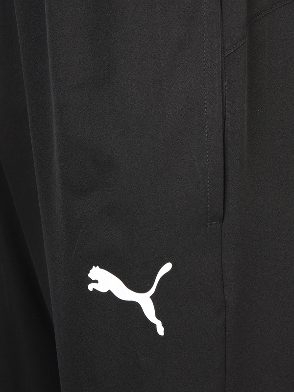 Bild 4 von Herren Sporthose in 3/4 Länge
                 
                                                        Schwarz