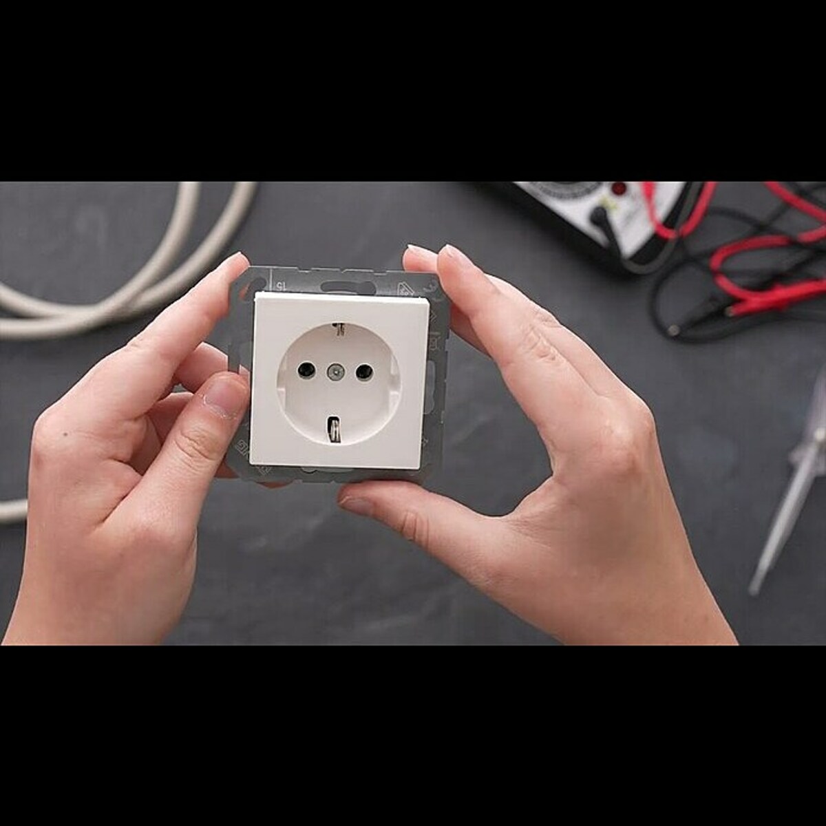 Bild 3 von Jung AS 500 Steckdose A1520WW