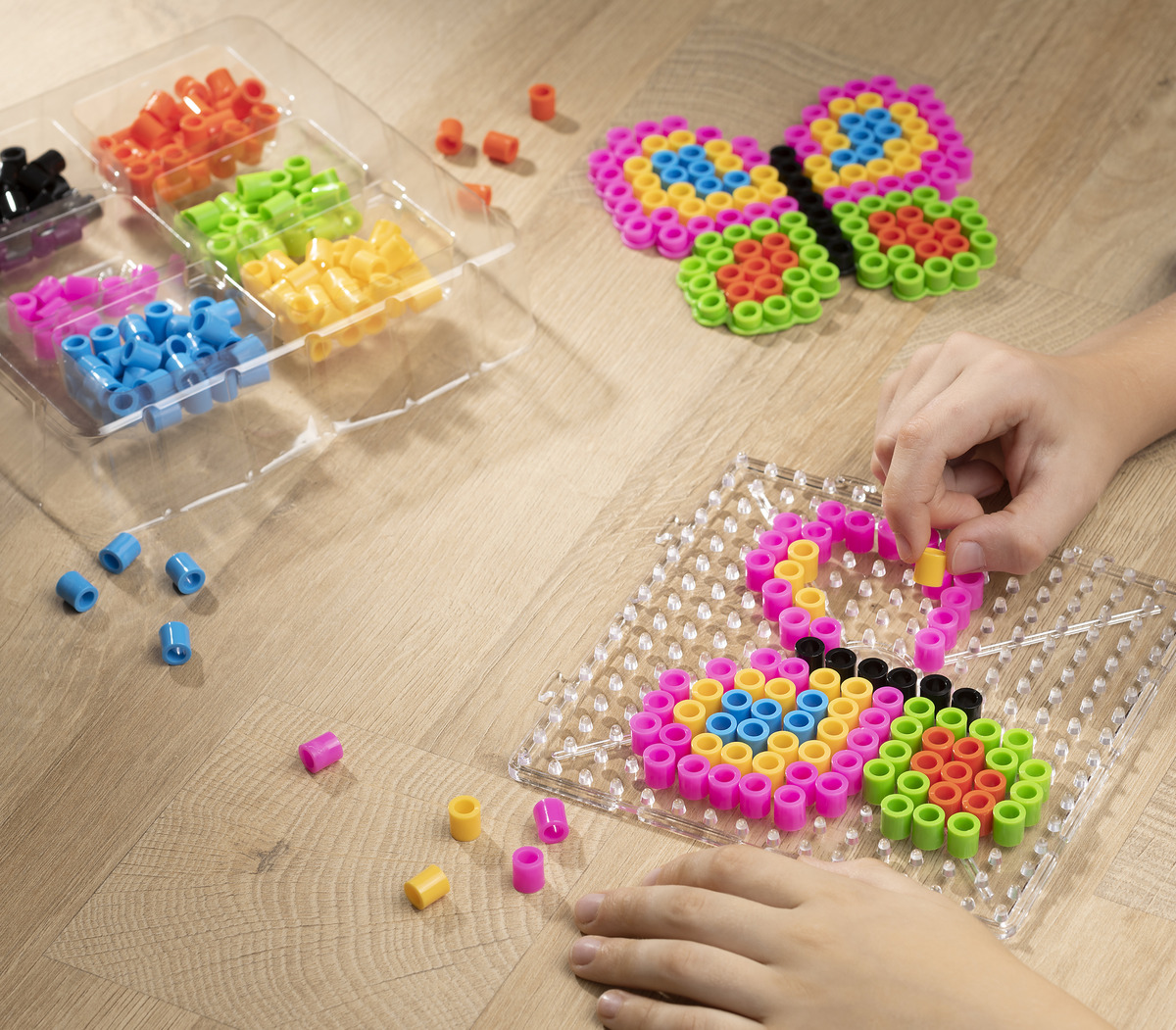 Bild 2 von IDEENWELT Bügelperlen-Set Schmetterling