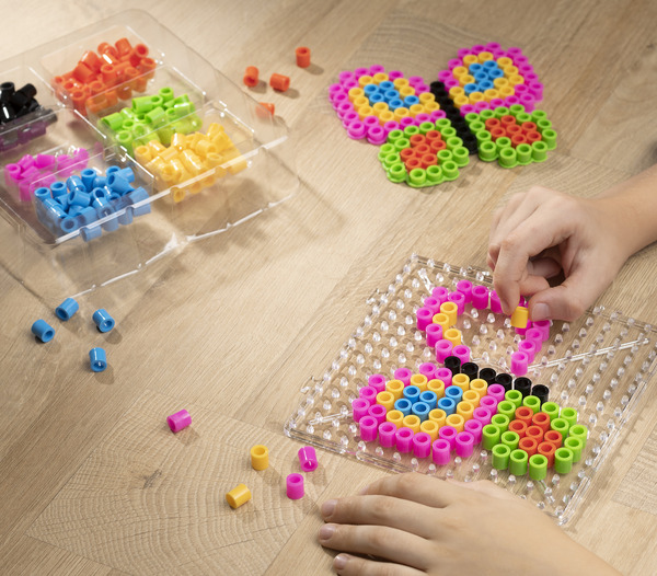 Bild 2 von IDEENWELT Bügelperlen-Set Schmetterling