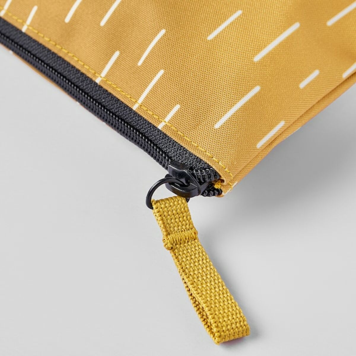 Bild 2 von SKÖRDA  Zubehörtasche, gelb 20x12 cm