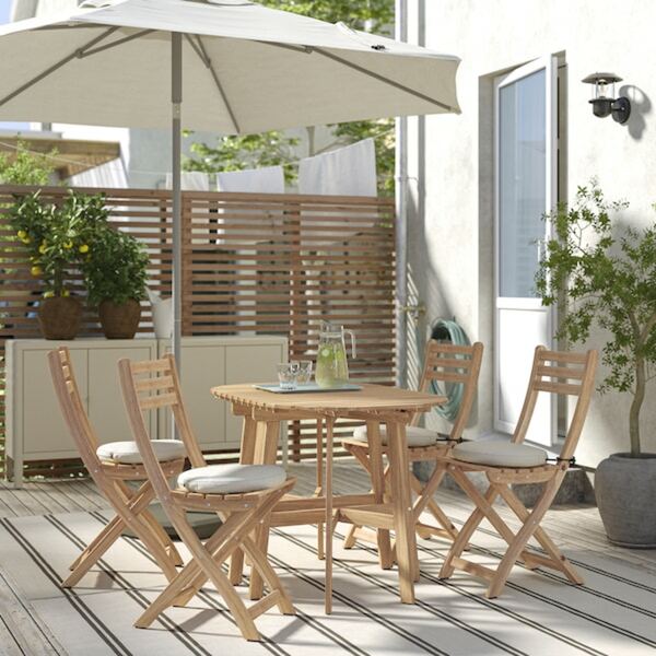 Bild 2 von ASKHOLMEN  Klapptisch+4 Klappstühle/außen