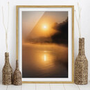 Bild 1 von Gerahmtes Poster Sonnenaufgang am See mit Rehen im Nebel