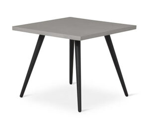 Dining-Tisch mit Beton-Tischplatte