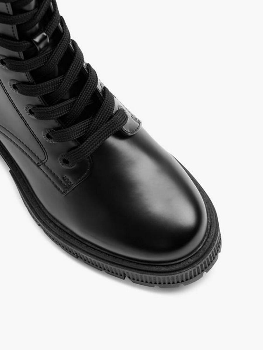 Bild 2 von Esprit Schnürstiefelette