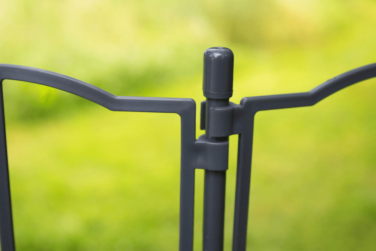 Bild 2 von KHW Calypso Pflanzkasten, grün, auf Rollen mit Bewässerungssystem, modulares Spalier