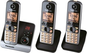 Panasonic KX-TG6723GB Schnurlostelefon mit Anrufbeantworter schwarz