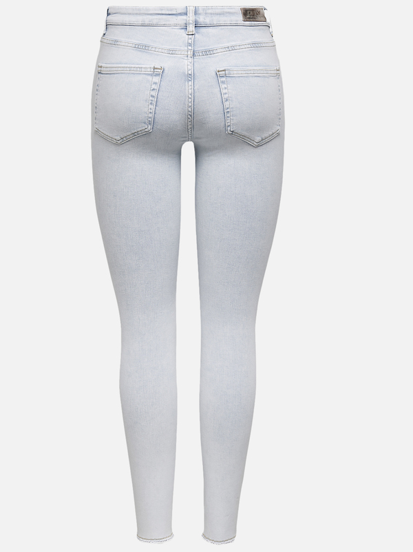 Bild 3 von Only 15223448 ONLBLUSH LIFE MID SK Jeans
                 
                                                        Blau