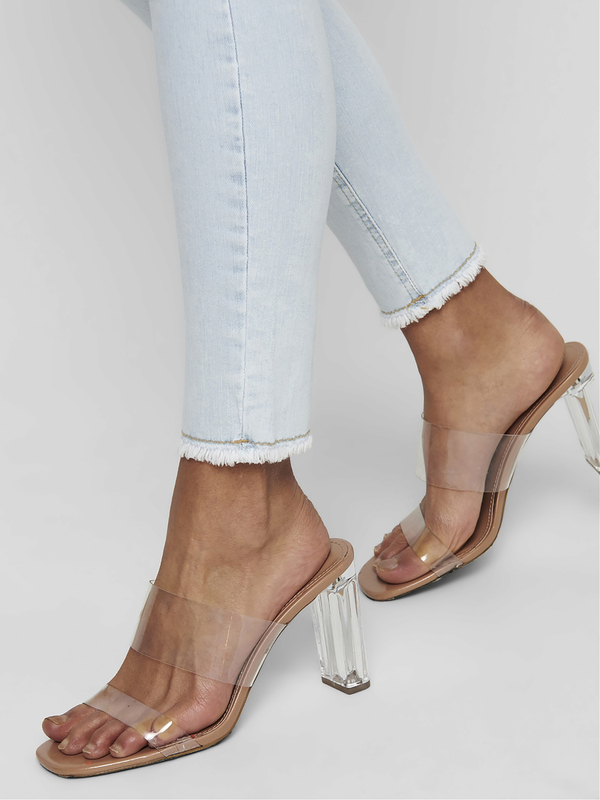 Bild 4 von Only 15223448 ONLBLUSH LIFE MID SK Jeans
                 
                                                        Blau