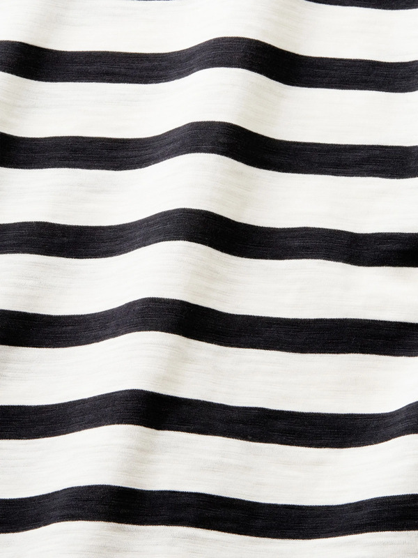 Bild 3 von Damen Shirt mit V-Ausschnitt
                 
                                                        Schwarz