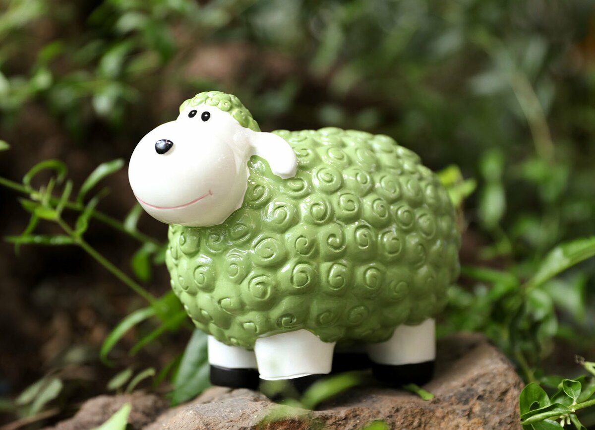 Bild 1 von Dekofigur Mini-Schaf Grün