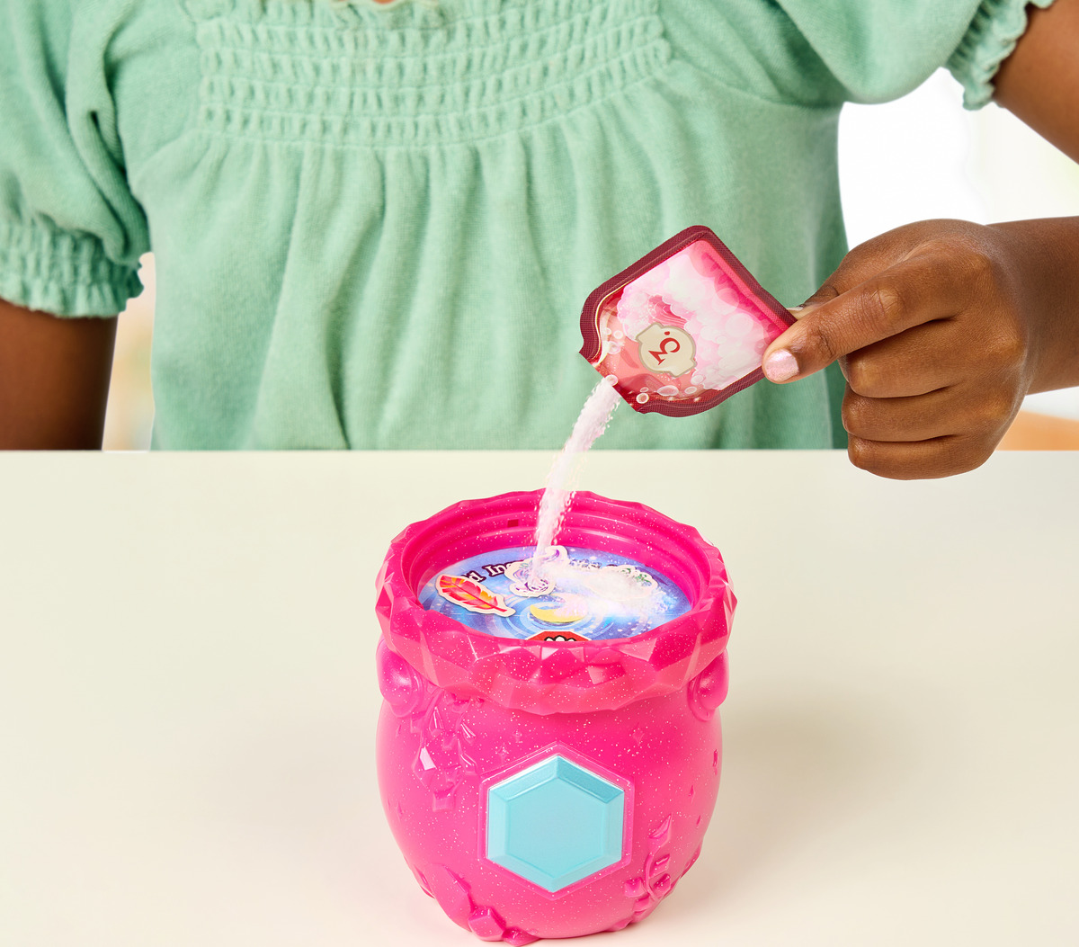Bild 3 von Moose MAGIC MIXIES Mixlings S3 Fizz & Reveal Zauberkessel